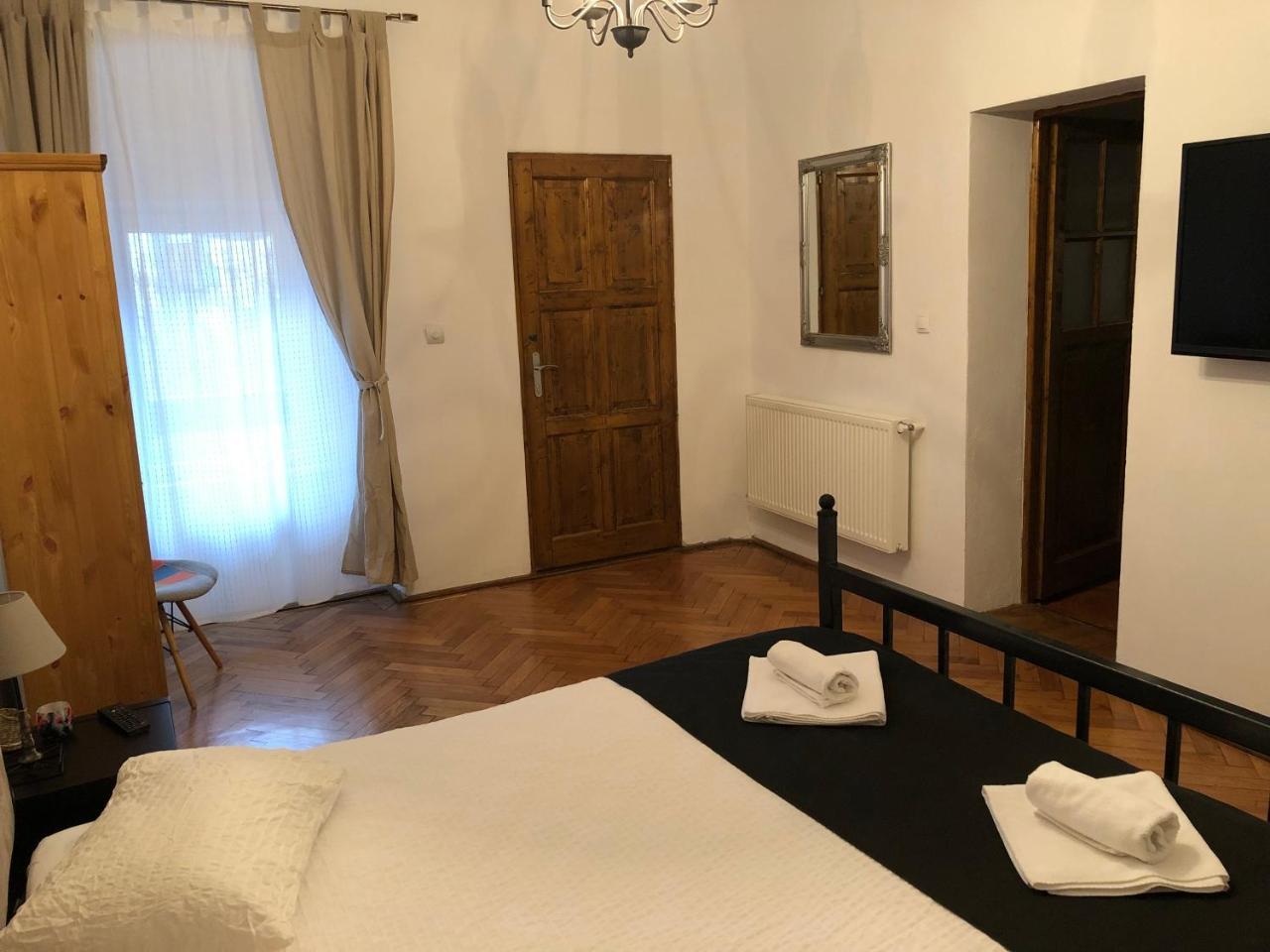 Poet Pastior Residence Сибиу Экстерьер фото
