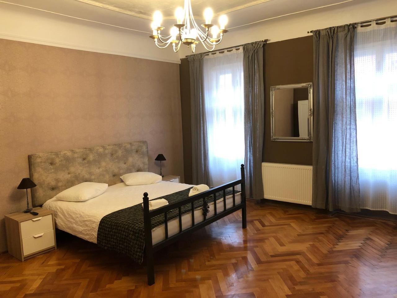 Poet Pastior Residence Сибиу Экстерьер фото