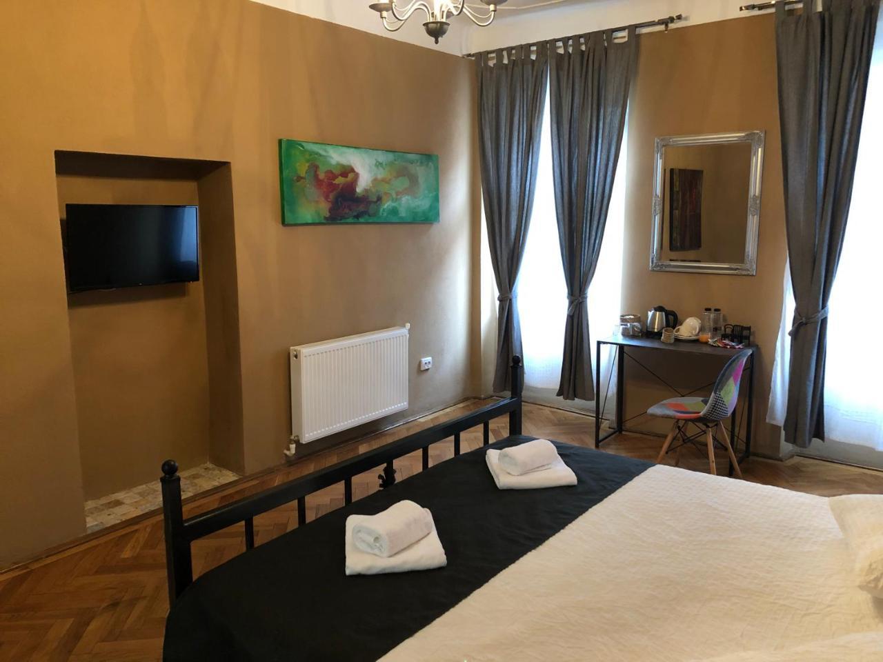 Poet Pastior Residence Сибиу Экстерьер фото